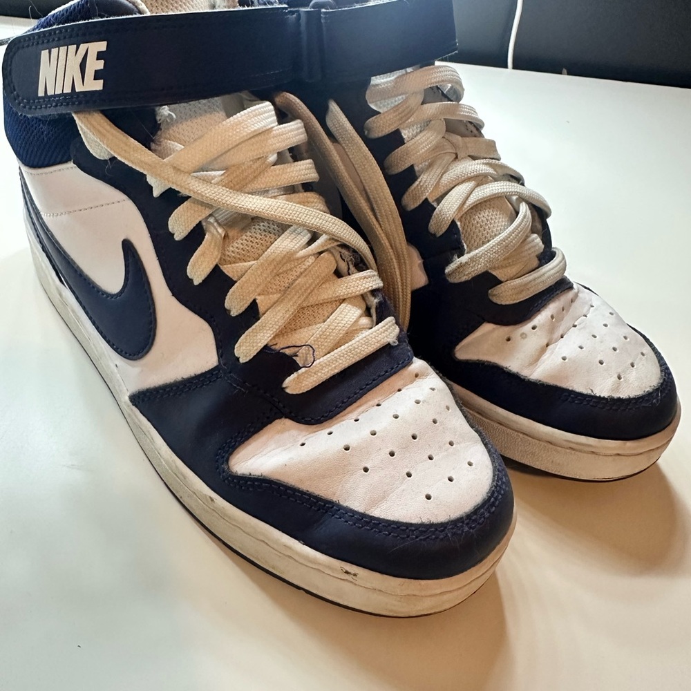 Nike High-Top Sneakers in White and Navy